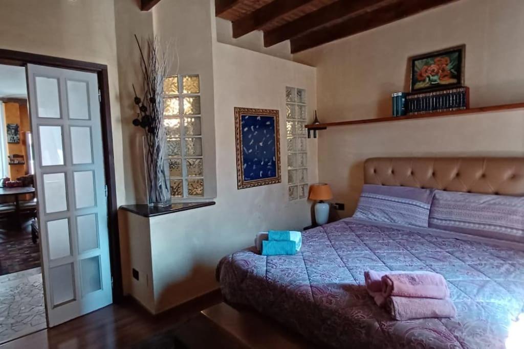 Apartment Gold House Stazione Milan